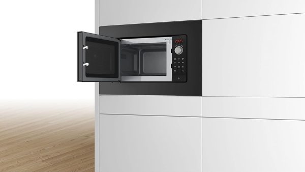 ⁦Bosch BFL623MB3 Series 2 Built-in Microwave, 38 x 60 cm, 800 W, Turntable 27 cm, Left Door Hinge, AutoPilot 7 7 Automatic Programmes, Cleaning Support, LED Touch Display⁩ - الصورة ⁦3⁩
