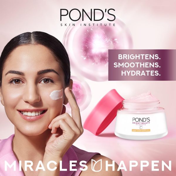 ⁦POND'S Bright Beauty Day Cream+ Night Cream@25% OFF⁩ - الصورة ⁦4⁩