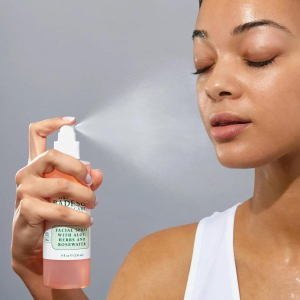 ⁦Mario Badescu Facial Spray Aloe, Rose Water and Cucumber - Green Tea Duo for Face, Neck or Hair, Cooling and Hydrating Face Mist for All Skin Types, Dewy Finish, 4 Fl Oz (Pack of 2)⁩ - الصورة ⁦2⁩