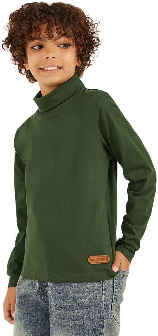 تيشيرت سادة برقبة عالية مع تفاصيل رقعة للاولاد من ستايلي 1 تيشيرت سادة برقبة عالية مع تفاصيل رقعة للاولاد من ستايلي