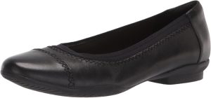 Clarks Sara Bay womens Ballet Flat