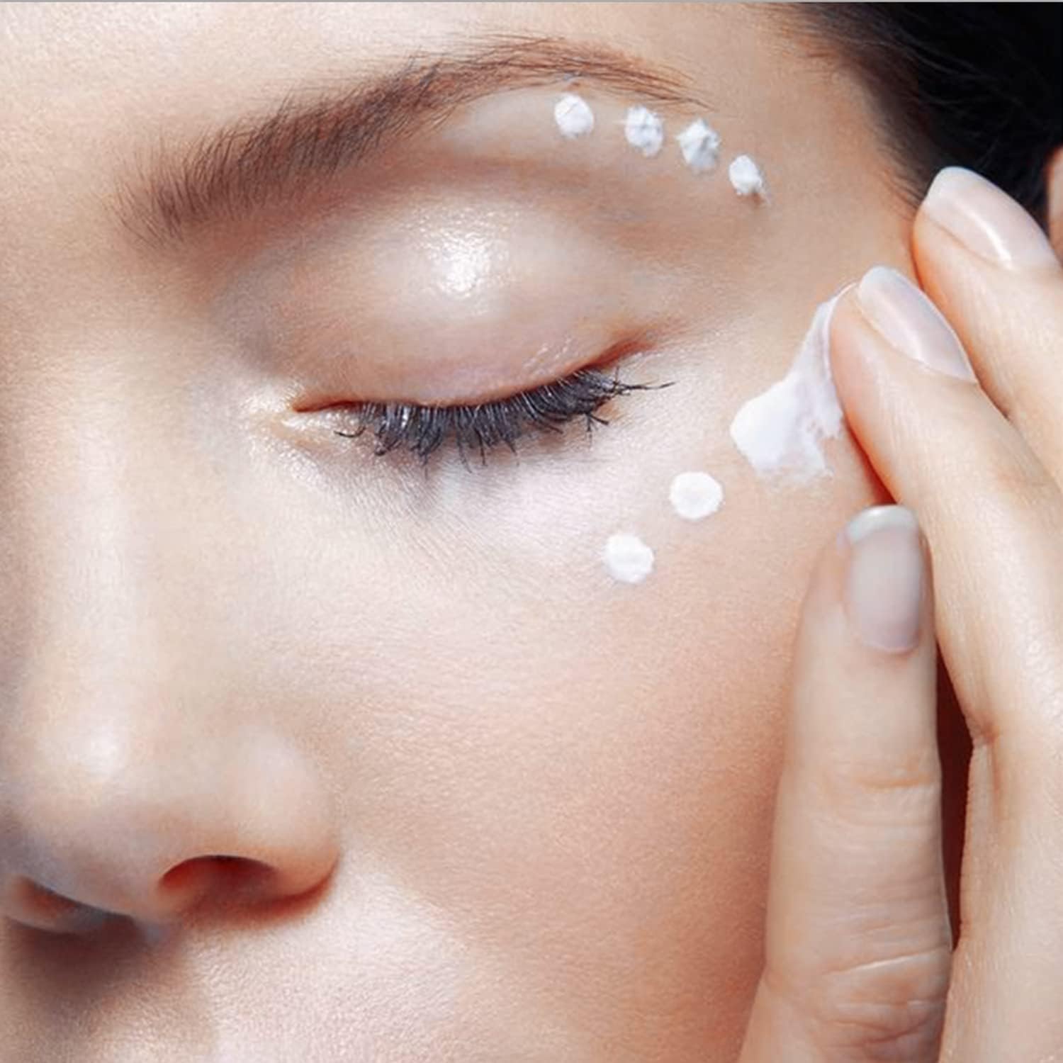 LPH LAB Temporary Eye Tightener Eye Cream, Instant Reduces Under-Eye Bags, Dark Circles&Puffiness, Anti Aging Fine Lines, Firm That Delicate Skin Under Your Eyes 0.5 oz 7 LPH LAB Temporary Eye Tightener Eye Cream, Instant Reduces Under-Eye Bags, Dark Circles&Puffiness, Anti Aging Fine Lines, Firm That Delicate Skin Under Your Eyes 0.5 oz - الصورة 7