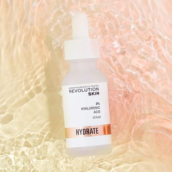 ⁦Revolution Skincare London Beauty Hyaluronic Acid Serum, Plumps, Softens and Hydrates Skin, 2% Solution, Lightweight Face Fragrance Free, 30 ml⁩ - الصورة ⁦8⁩