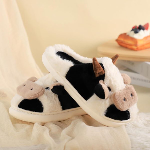 ⁦Gaolinci Cartoon Cow Cotton Slippers, Winter Indoor Outdoor Slippers for Women⁩ - الصورة ⁦2⁩