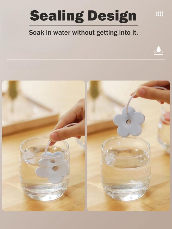 ⁦Azonee USB Small Flower Humidifier, 2PCS Creative Cute Atomization Mist Maker, Personal Portable Waterproof Air Humidifier for Home Bedroom Office Desk, Auto Shut-Off, Ultra-Quiet (Blue+Red)⁩ - الصورة ⁦6⁩