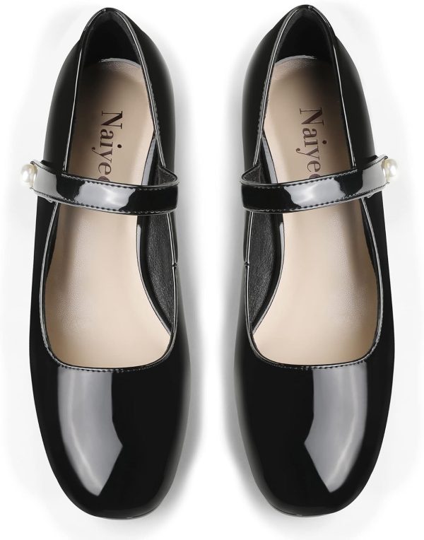 ⁦Naiyee Mary Jane Shoes Women Low Chunky Heels Dress Shoes Closed Round Toe Office Work Wedding Pumps with Velcro Ankle Strap⁩ - الصورة ⁦2⁩