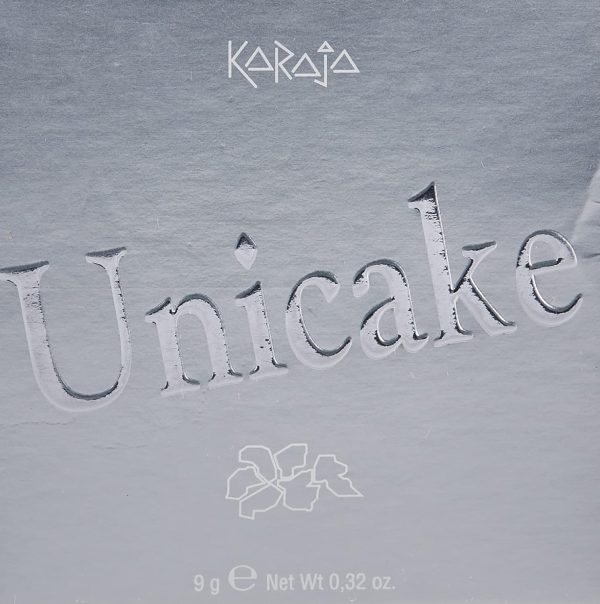 ⁦Karaja Unicake Compact Face Powder Number 05, Light Beige⁩ - الصورة ⁦2⁩