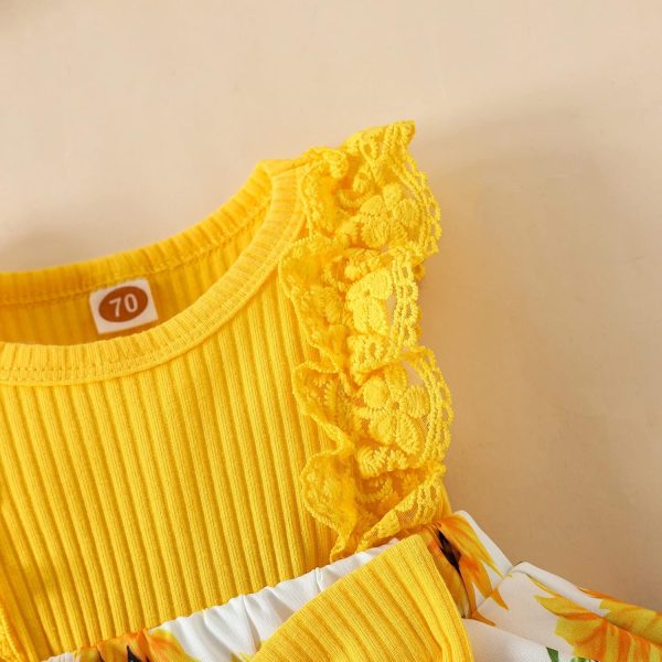 ⁦Infant Baby Girl Romper Dress Outfit – Lace Ruffle Sleeveless Summer Romper with Matching Headband – Soft & Breathable Clothes Set for Newborn Girls Ages 0–12 Months – Great for Daily Wear⁩ - الصورة ⁦8⁩