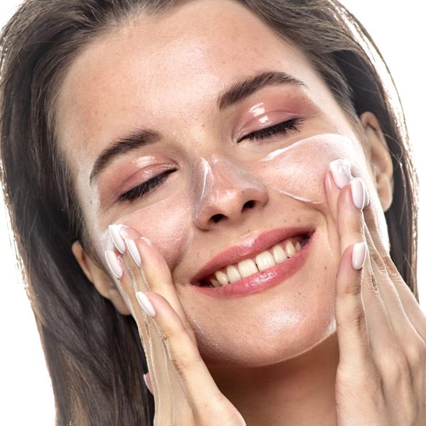 ⁦Eveline White Prestige 4D Whitening Facial Surub, 150Ml⁩ - الصورة ⁦5⁩