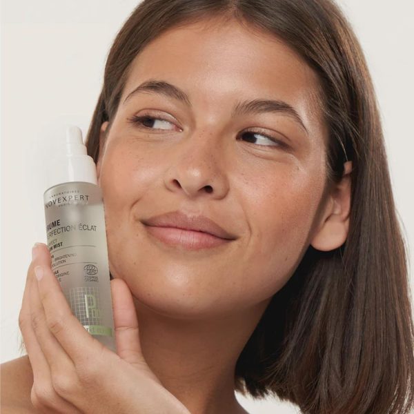 ⁦Novexpert Perfect Glow Mist - Adds Radiance to Complexion - Hypoallergenic - Suitable for all Skin Types - Made with Natural Ingredients - 2 oz⁩ - الصورة ⁦5⁩