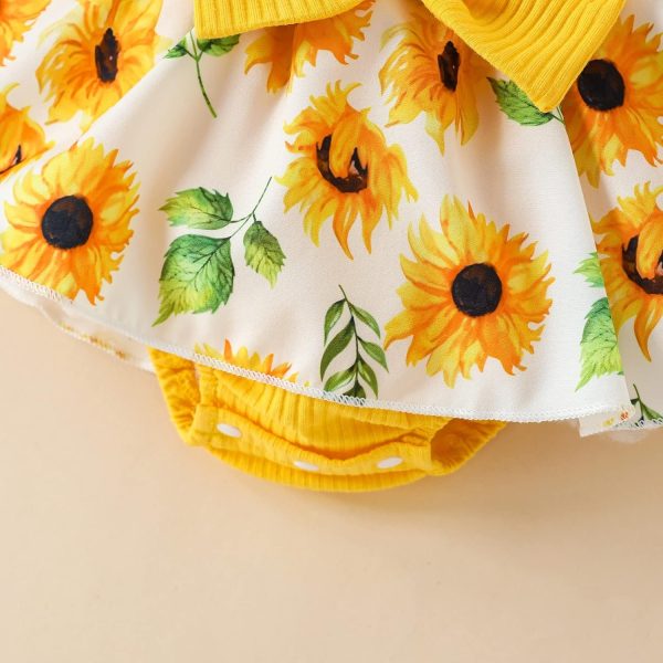 ⁦Infant Baby Girl Romper Dress Outfit – Lace Ruffle Sleeveless Summer Romper with Matching Headband – Soft & Breathable Clothes Set for Newborn Girls Ages 0–12 Months – Great for Daily Wear⁩ - الصورة ⁦7⁩