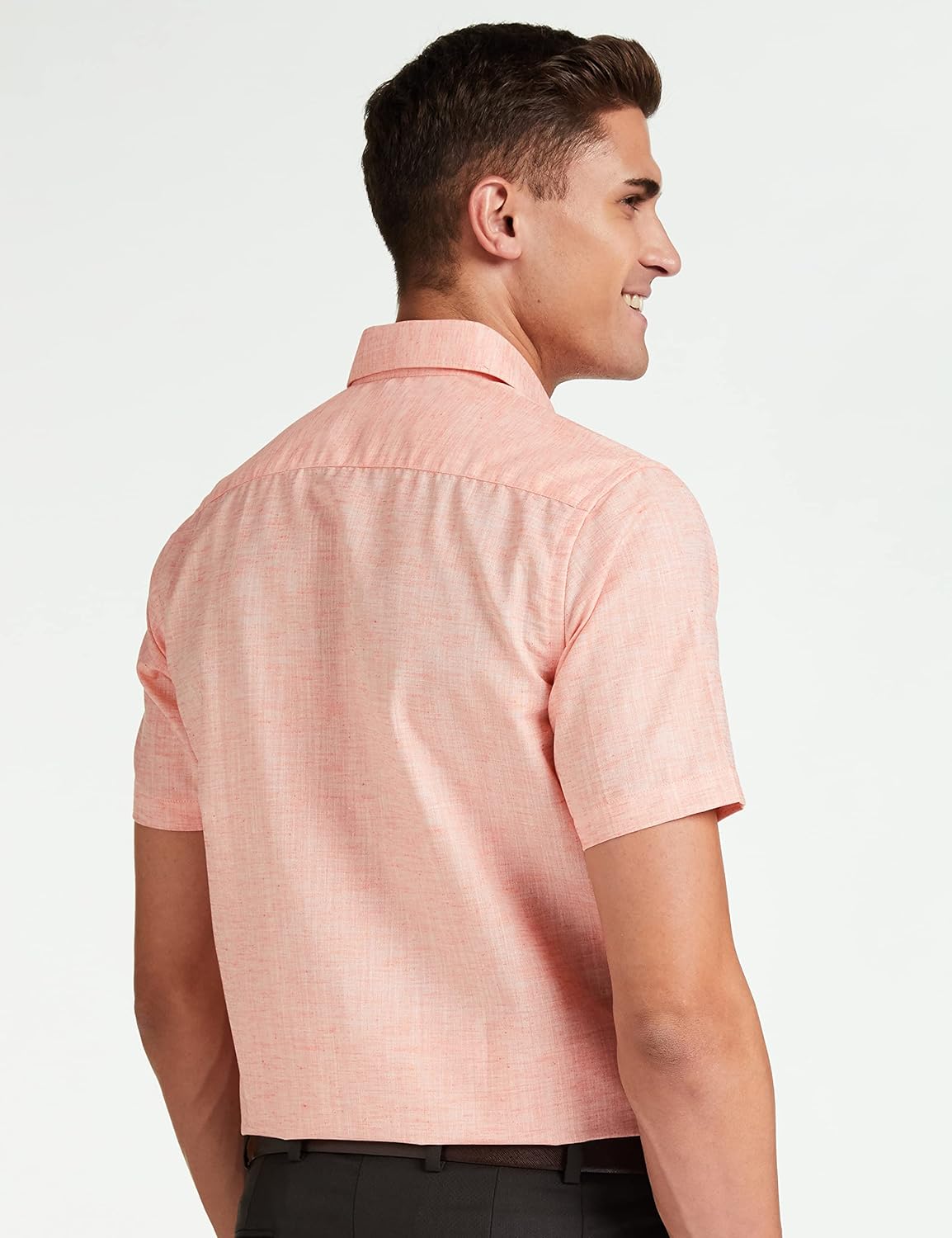 Diverse Men's Solid Regular Fit Formal Shirt 2 Diverse Men's Solid Regular Fit Formal Shirt - الصورة 2