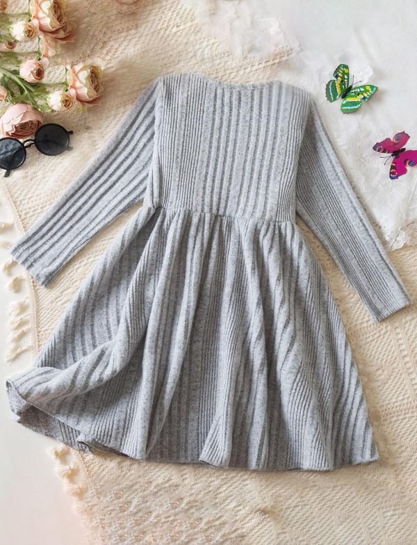 ⁦SEAUR Girls' Long Sleeve Dress Knit Striped Crew Neck Midi Dress A-Line Slim Waist Princess Dress⁩ - الصورة ⁦2⁩