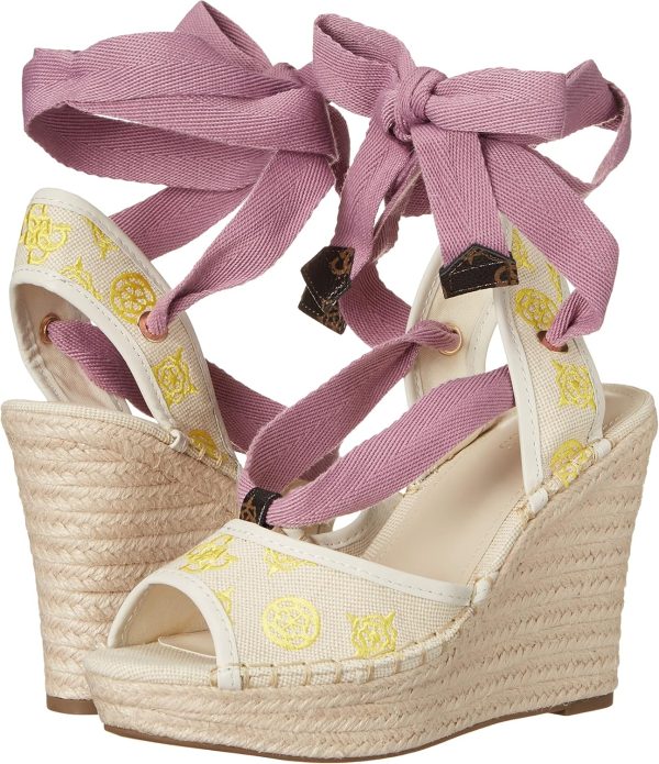 ⁦GUESS Halona womens Wedge Sandal⁩ - الصورة ⁦7⁩