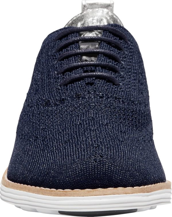 ⁦Cole Haan Originalgrand Stitchlite Wingtip Oxford womens Oxford⁩ - الصورة ⁦4⁩
