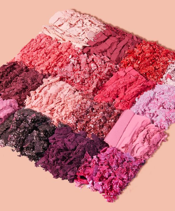 ⁦BEAUTY BAY Berry Colour Eyeshadow Palette - 16 Eye Shadow Shades - Ultra Pigmented Pinks, Purple, Reds, Eye Make-Up - Matte Metallic Shimmer Makeup Set - Vegan And Cruelty-Free⁩ - الصورة ⁦8⁩