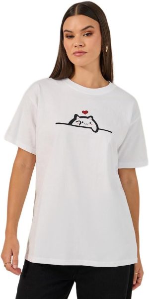 Styli Women's Oversized Short Sleeve Cat Graphic Round Neck T-Shirt