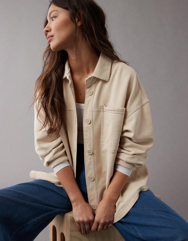 ⁦American Eagle Women 332049119_Amec209 Oversized Knit Button-Up Shirt⁩ - الصورة ⁦4⁩