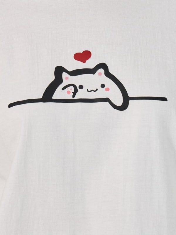 ⁦Styli Women's Oversized Short Sleeve Cat Graphic Round Neck T-Shirt⁩ - الصورة ⁦5⁩