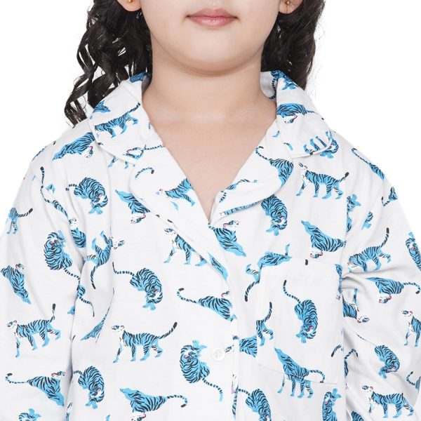 ⁦Lauren Smith Girl's Pajama Set Long Sleeve Buttoned Top with pants 2 Piece Printed Sleepwear Cotton Girls Soft Pjs Lounge Set Kids nightwear sets⁩ - الصورة ⁦6⁩