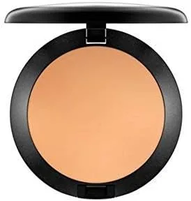 MAC Pro Full Coverage Foundation NC45