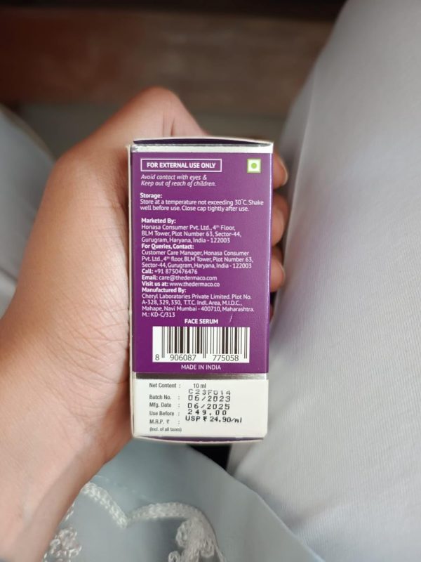 ⁦The Derma Co 10% Niacinamide Face Serum For Acne Marks & Acne Prone Skin For Unisex, 10ml (Dermaco)⁩ - الصورة ⁦3⁩