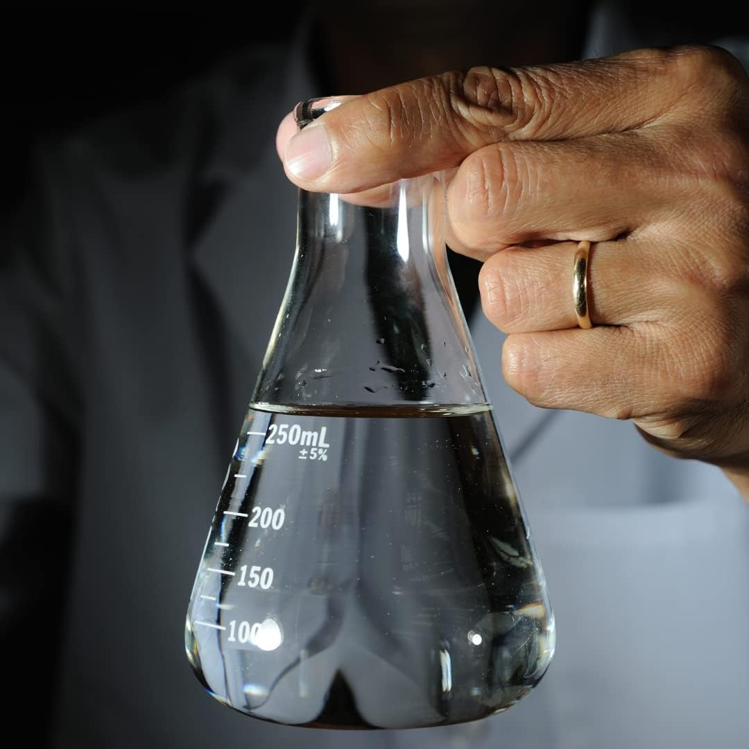 Kyabo BRJR Germall Plus- Natural Preservative - Clear Liquid - Excellent broad spectrum preservative - 4oz - Compatible with most cosmetic ingredients Good for water based formulas 4 Kyabo BRJR Germall Plus- Natural Preservative - Clear Liquid - Excellent broad spectrum preservative - 4oz - Compatible with most cosmetic ingredients Good for water based formulas - الصورة 4