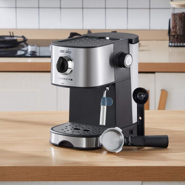 ⁦Lawazim Professional Espresso And Latte Coffee Machine 850 Watt With Milk Frother, Silver, 05-2410-02⁩ - الصورة ⁦6⁩