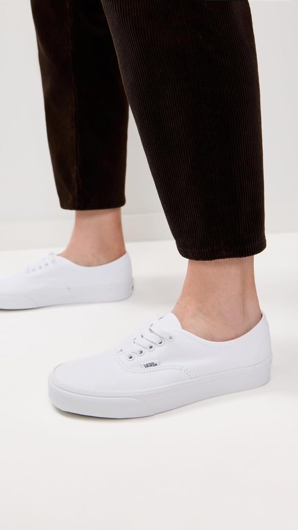 ⁦Vans Ua Authentic unisex-adult Trainers⁩ - الصورة ⁦3⁩