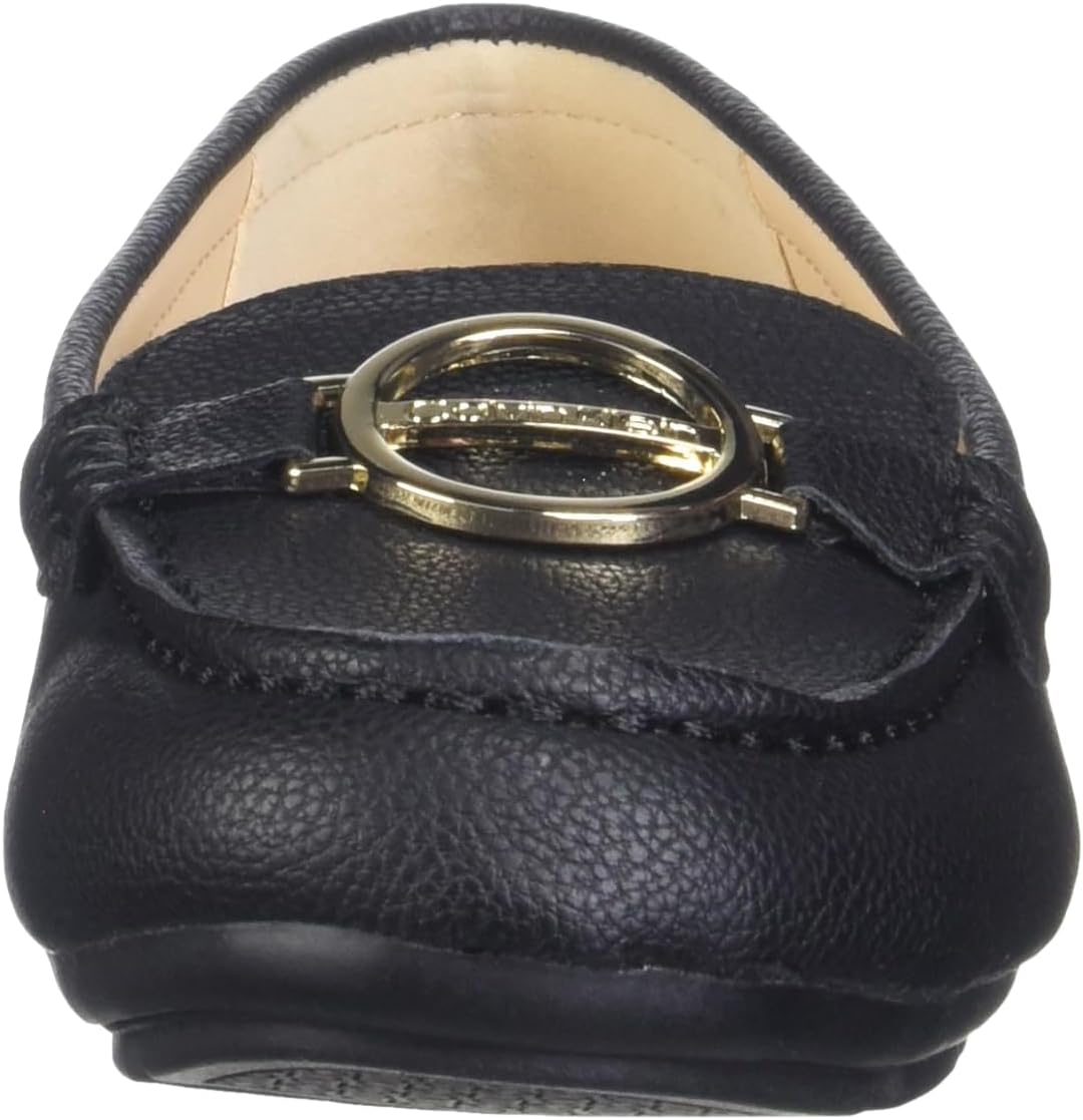 Calvin Klein Women's Layne Loafer Flat Black Leather 967 7, 37 EU 2 Calvin Klein Women's Layne Loafer Flat Black Leather 967 7, 37 EU - الصورة 2