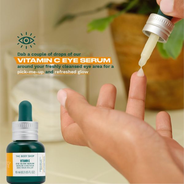 ⁦VITAMIN C EYE GLOW SERUM 10ML 27212⁩ - الصورة ⁦4⁩