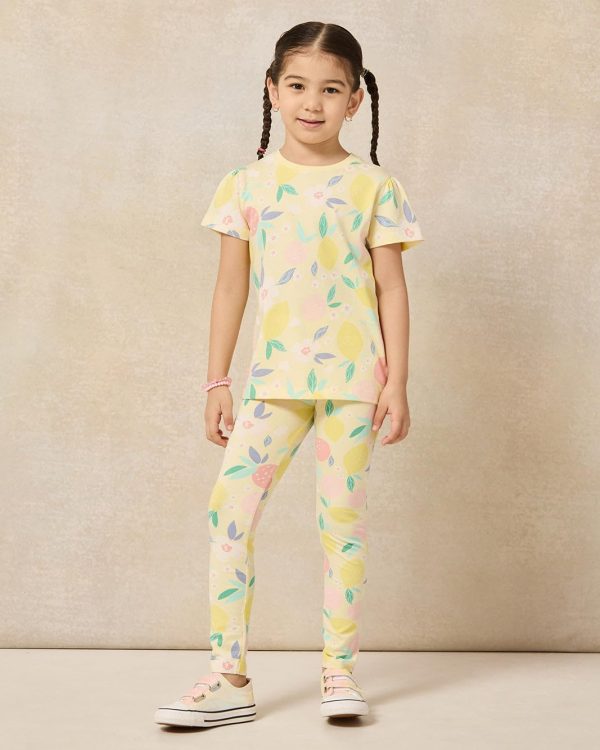 ⁦REDTAG Girls Yellow Printed T-shirt⁩ - الصورة ⁦3⁩