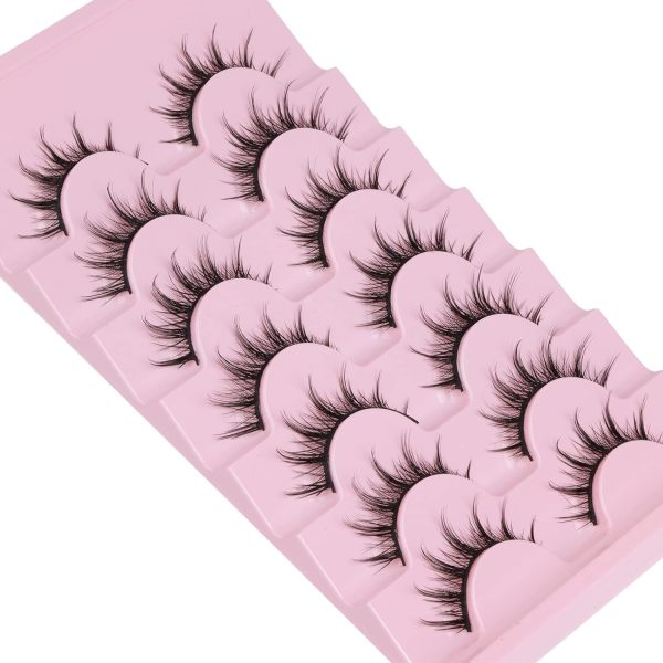 ⁦Aputue Manga Eyelashes, 7 Pair Natural Look False Eyelashes Anime Lashes, Mink Wispy Fluffy Spiky 3D Volume Eyelashes Pack Korean Japanese Asian Cosplay Fake Eyelashes for Girl Women⁩ - الصورة ⁦2⁩
