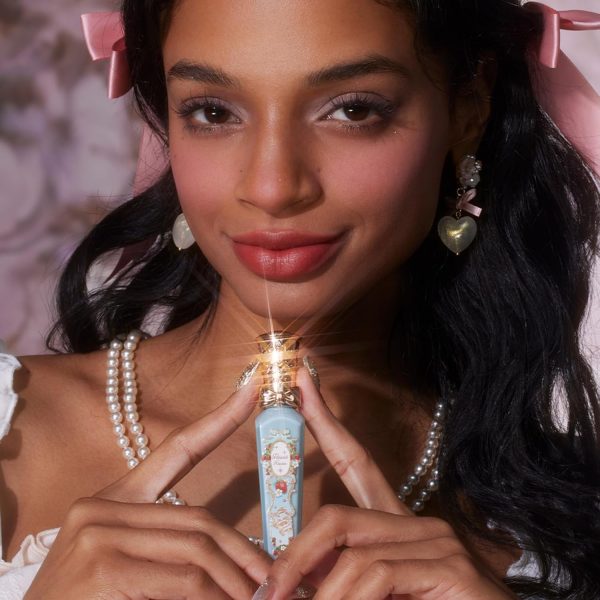 ⁦Flower Knows Strawberry Rococo Cloud Lip Cream Matte Liquid Lipstick-Long Lasting&Highly Pigmented Lip Stain -Velvety Waterproof Lip Makeup for Girls&Women-0.12 Fl Oz,1 Count(S03 Caffe Mocha)⁩ - الصورة ⁦7⁩