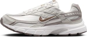 Nike WMNS INITIATOR - GEL WOMENS LACED SHOES