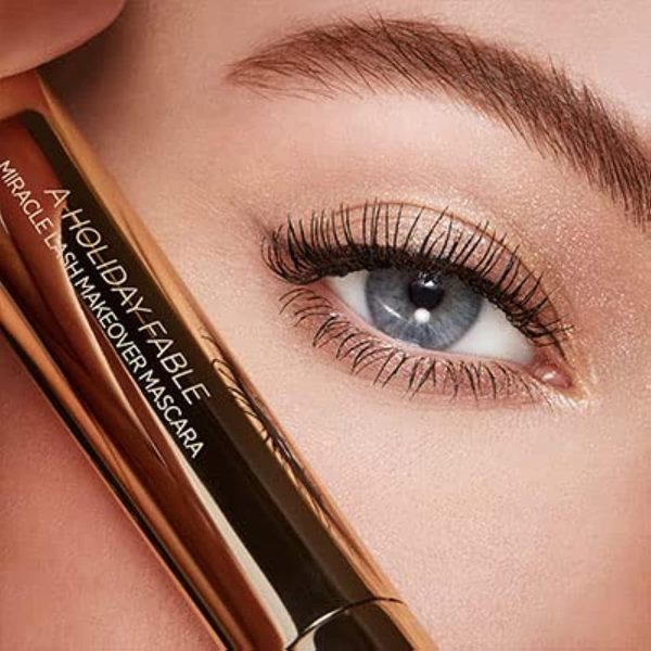 ⁦KIKO MILANO - A Holiday Fable Miracle Lash Makeover Mascara Long-lasting 12-hour hold intense volume-enhancing mascara⁩ - الصورة ⁦2⁩