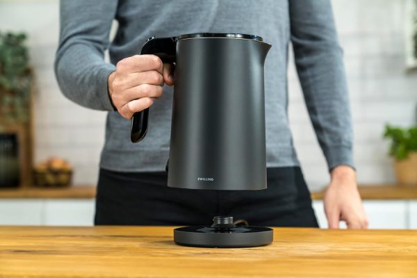 ⁦Zwilling Enfinigy Kettle 1L Black⁩ - الصورة ⁦3⁩