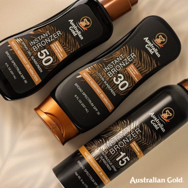 ⁦Australian Gold Continuous Spray Sunscreen with Instant Bronzer SPF 30, Immediate Glow & Dries Fast Water Resistant NonGreasy Oxybenzone Free Cruelty Free, Bronzer New, Orange, 6 Oz⁩ - الصورة ⁦9⁩