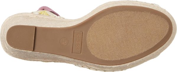 ⁦GUESS Halona womens Wedge Sandal⁩ - الصورة ⁦4⁩