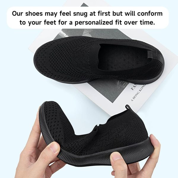 ⁦MrToNo Women's Slip On Barefoot Walking Shoes Lightweight Breathable Comfortable Shoes Indoor Outdoor⁩ - الصورة ⁦4⁩