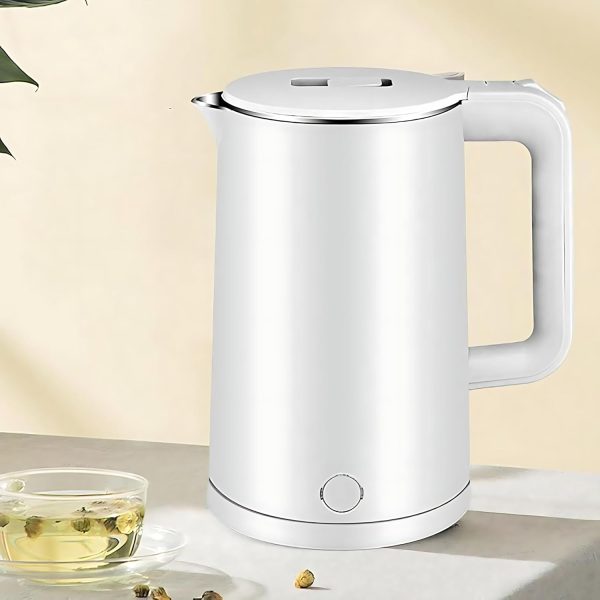 ⁦Electric Kettle, 1.8L Capacity, 1500W Fast Boil, Auto Shut-Off, White | غلاية ماء صغيرة 1500 واط مع صينية وكوبين | غلاية شاي كهربائية | غلاية مياه⁩ - الصورة ⁦3⁩