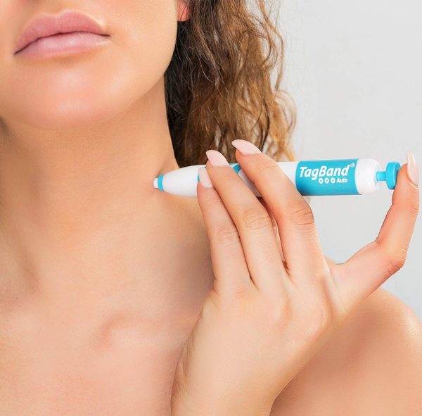 ⁦Auto TagBand Micro Skin Tag Remover Device for Small Skin Tags. Easy Application in Minutes (includes 10x Removal Bands & Cleansing Wipes)⁩ - الصورة ⁦5⁩