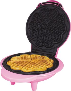 Global Gizmos 35570 Heart Shaped Waffle Maker / 1000W / Unique Thermostatic Design/Non-Stick Plates/Easy Clean / 25cm x 22cm / Pink Colour