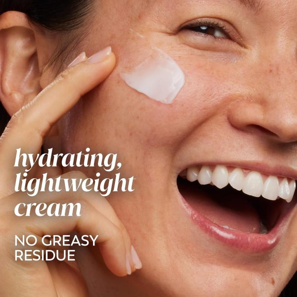 ⁦Olay Regenerist Retinol 24 Night Moisturizer Fragrance-Free + Whip Face Moisturizer Travel/Trial Size Gift Set⁩ - الصورة ⁦7⁩