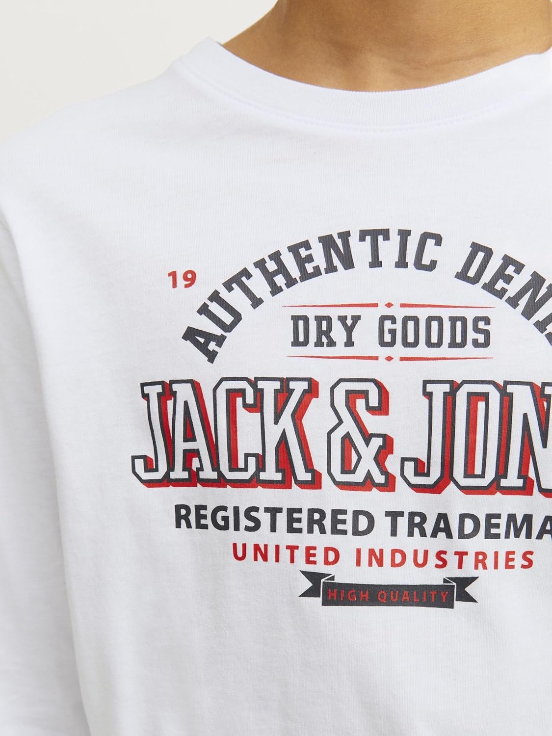 JACK & JONES Boys LOGO TEE LS O-NECK 2 COL JNR T-Shirt 5 JACK & JONES Boys LOGO TEE LS O-NECK 2 COL JNR T-Shirt - الصورة 5
