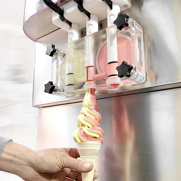 ⁦Commercial 3 Flavors Soft ice Cream Machine,Soft serve ice Cream Making Machine,ice Cream maker⁩ - الصورة ⁦4⁩