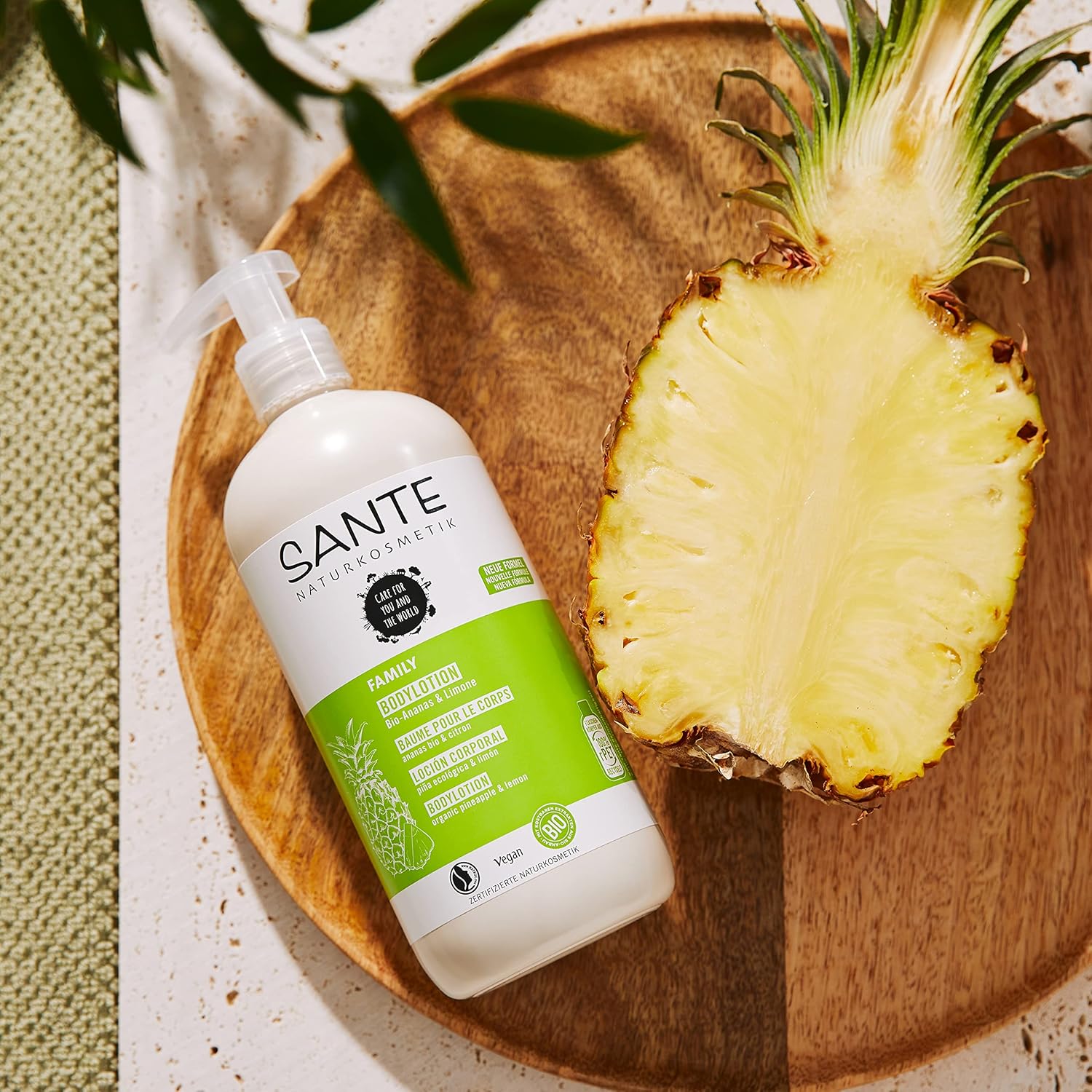 SANTE Naturkosmetik Moisturising Body Care for Dry Skin, Body Cream for Smooth Skin, with Organic Pineapple and Lime in Benefit Size, Family Body Lotion, 1 x 500 ml 7 SANTE Naturkosmetik Moisturising Body Care for Dry Skin, Body Cream for Smooth Skin, with Organic Pineapple and Lime in Benefit Size, Family Body Lotion, 1 x 500 ml - الصورة 7