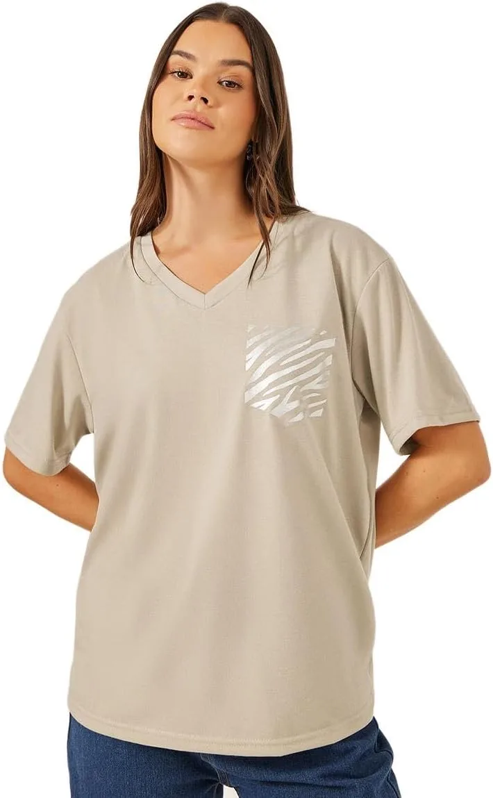 Styli Womens Beige Oversized Zebra Foil Print Mock Pocket T Shirt jpg