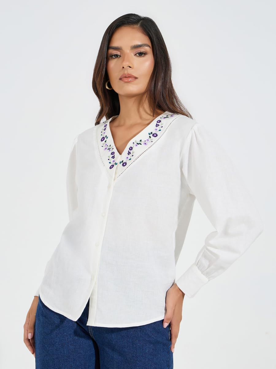 Styli Womene Embroidery Detail V Neck Blouse With Cuffed Sleeve 4 Styli Womene Embroidery Detail V Neck Blouse With Cuffed Sleeve - الصورة 4