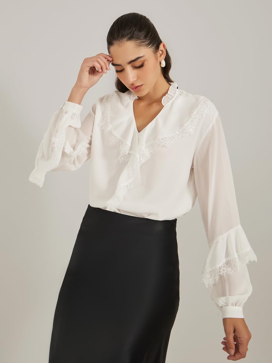 Styli Women's Ruffled Detail Lace Insert V-Neck Blouse 2 Styli Women's Ruffled Detail Lace Insert V-Neck Blouse - الصورة 2
